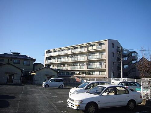 ラフィーネ住吉Ｂ 4階建