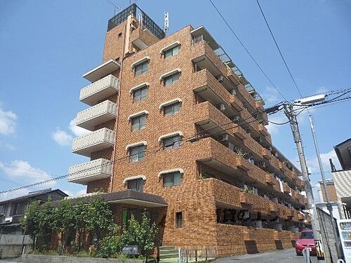 京都府京都市中京区西ノ京小堀池町 6階建