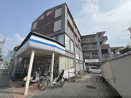 京都府京都市山科区御陵鴨戸町 4階建 築27年8ヶ月