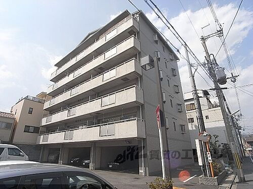 京都府京都市下京区観喜寺町 6階建