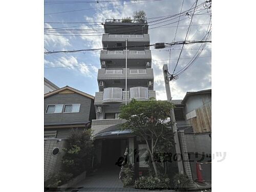 京都府京都市下京区富小路通仏光寺下る筋屋町 7階建