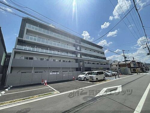 京都府京都市南区八条源町 築1年8ヶ月 5階建