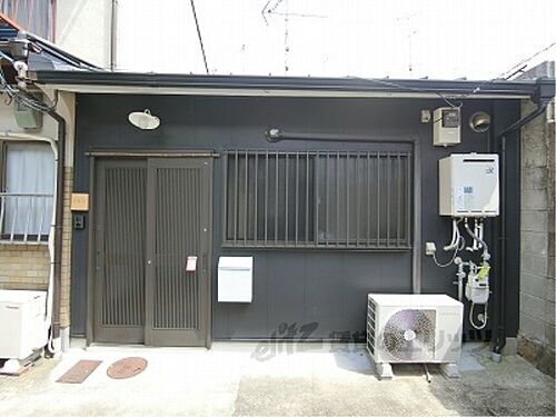 京都府京都市上京区仁和寺街道千本東入西富仲町 築37年11ヶ月 平屋建て