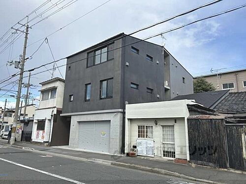 京都府京都市中京区壬生中川町 築1年11ヶ月 3階建
