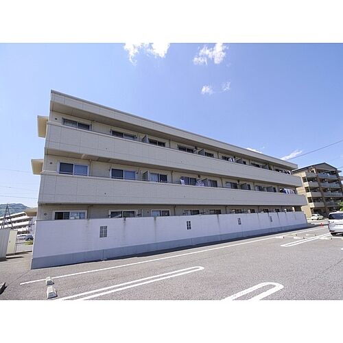 長野県長野市大字栗田 賃貸マンション