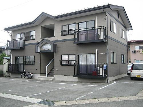 山形県山形市東青田１丁目 2階建 築24年9ヶ月