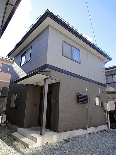 山形県山形市青田１丁目 2階建 築24年10ヶ月
