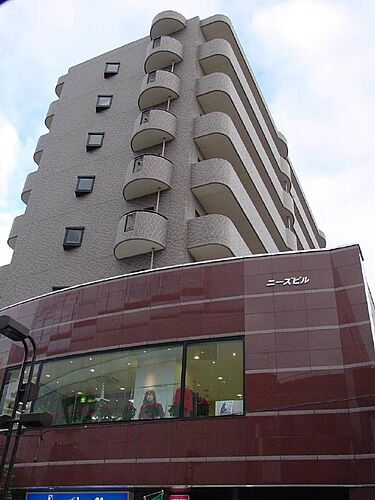 山形県山形市本町２丁目 8階建 築25年9ヶ月