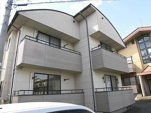 山形県山形市小白川町４丁目 2階建 築28年7ヶ月