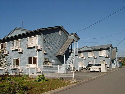 山形県山形市桜田西２丁目 2階建 築32年8ヶ月