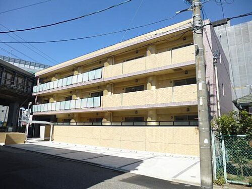 愛知県名古屋市熱田区六番２丁目 3階建 築8年10ヶ月