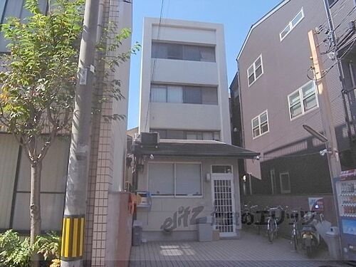 京都府京都市中京区新シ町通蛸薬師上る上黒門町 4階建 築45年6ヶ月