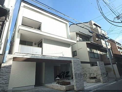 Ｓｔｏｎｅ　Ｖｉｌｌａｇｅ