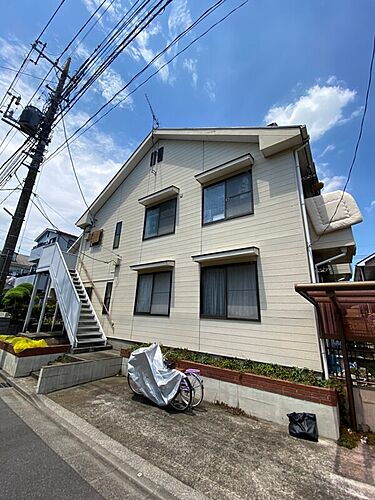 シャインハイツ 2階建