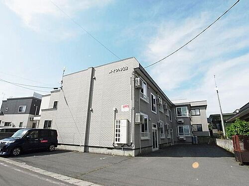メイプル２３ 2階建