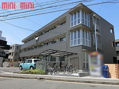 兵庫県神戸市垂水区福田１丁目 3階建