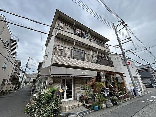 大阪府大阪市淀川区三津屋中３丁目 3階建 築42年6ヶ月