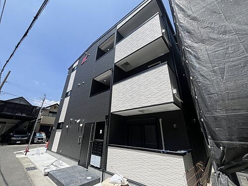 兵庫県神戸市長田区浪松町５丁目 3階建 