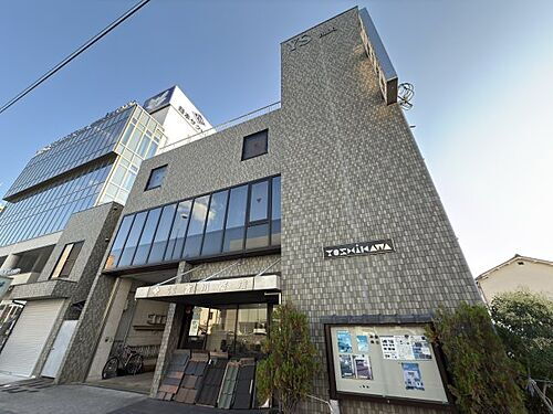 兵庫県西宮市上甲子園４丁目 築25年11ヶ月 3階建