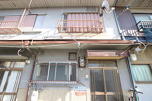 兵庫県尼崎市常光寺２丁目 築63年2ヶ月 2階建