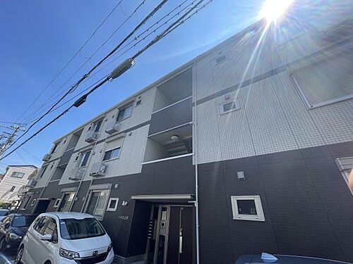 兵庫県神戸市灘区岩屋中町３丁目 3階建 築13年3ヶ月