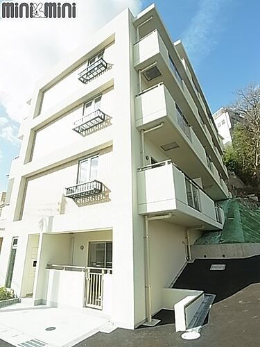 兵庫県神戸市中央区山本通４丁目 築9年11ヶ月 5階建