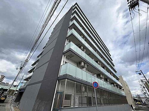 兵庫県神戸市兵庫区七宮町１丁目 築1年10ヶ月 8階建