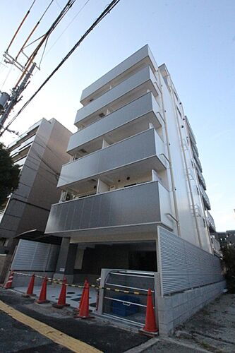 兵庫県西宮市今津曙町 築3年2ヶ月 7階建