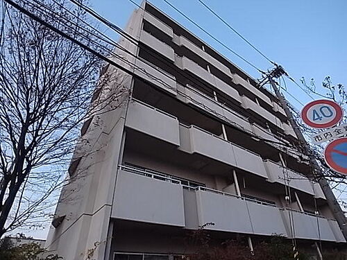 兵庫県尼崎市東難波町３丁目 6階建 築32年3ヶ月