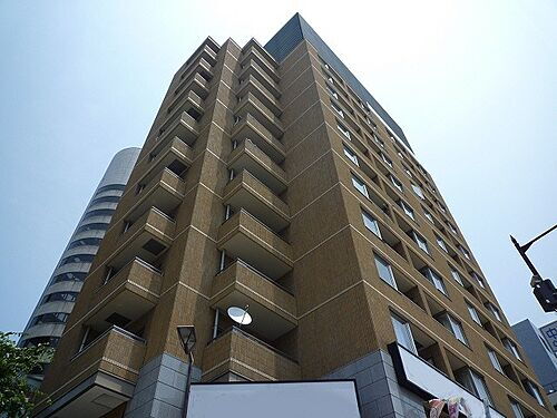 兵庫県尼崎市神田北通１丁目 12階建