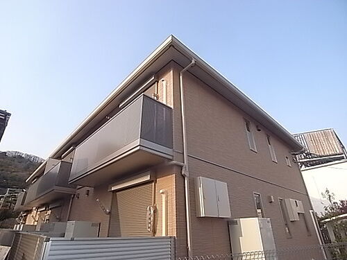 兵庫県神戸市東灘区本山北町６丁目 築15年9ヶ月 2階建