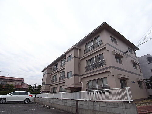 兵庫県神戸市垂水区霞ヶ丘１丁目 3階建 築46年5ヶ月