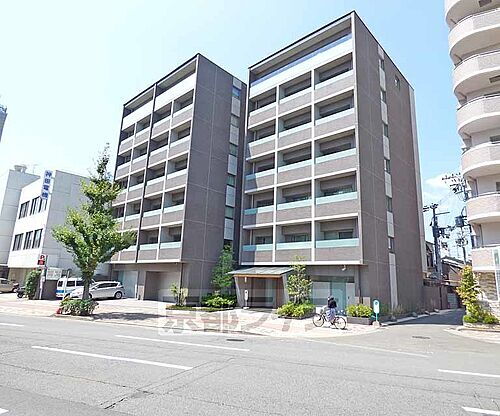 京都府京都市上京区寺之内竪町 7階建