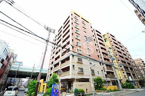 大阪府大阪市中央区瓦屋町３丁目 11階建