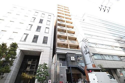大阪府大阪市中央区南船場２丁目 13階建
