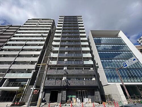 大阪府大阪市浪速区稲荷１丁目 築2年9ヶ月 15階建