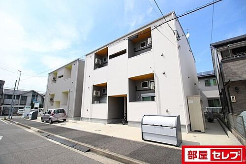 愛知県名古屋市港区港栄３丁目 賃貸アパート