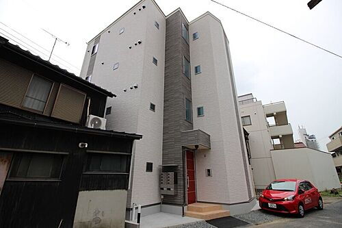 愛知県名古屋市中川区九重町 賃貸マンション