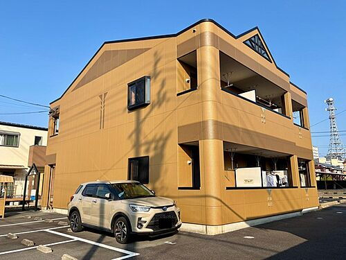 三重県津市南丸之内 賃貸アパート