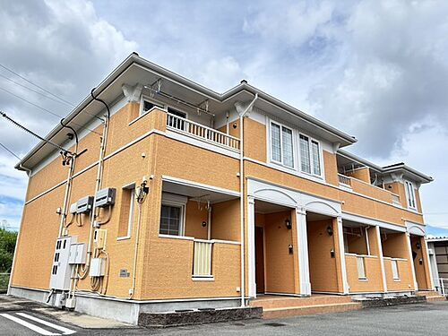 三重県津市神納 賃貸アパート