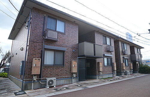 三重県津市河芸町上野 賃貸アパート