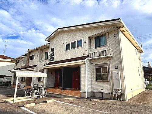 三重県津市上浜町３丁目 賃貸アパート