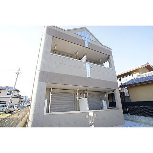 三重県津市栄町４丁目 賃貸アパート