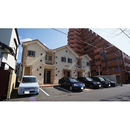 三重県津市西丸之内 賃貸アパート