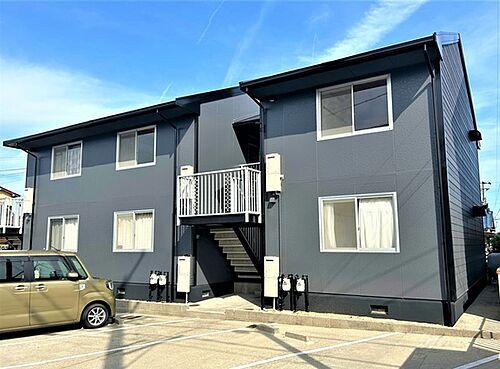 三重県四日市市南いかるが町 賃貸アパート