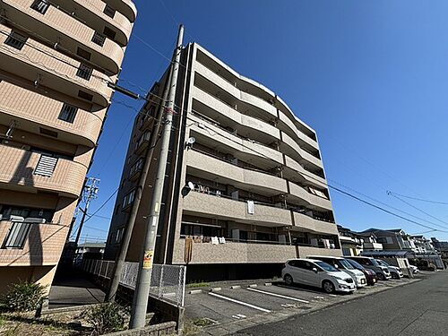 三重県鈴鹿市竹野１丁目 賃貸マンション