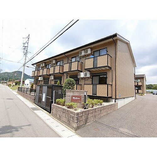 三重県亀山市関町鷲山 賃貸アパート