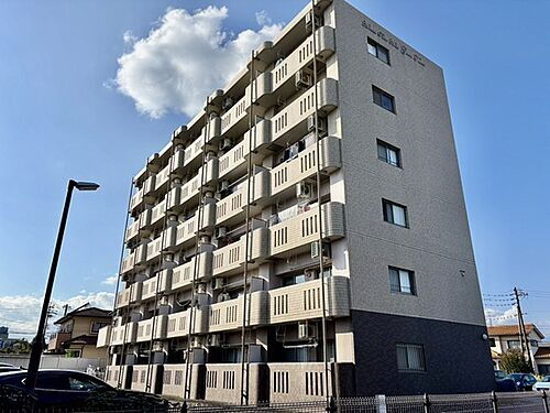 三重県鈴鹿市平田２丁目 賃貸マンション