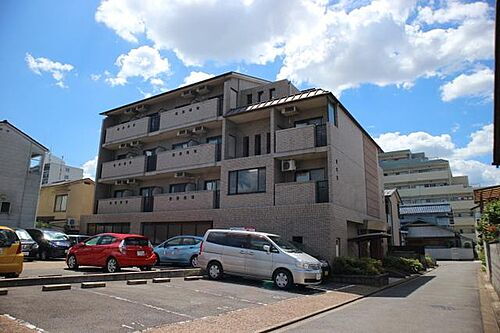 京都府京都市伏見区深草出羽屋敷町 賃貸マンション