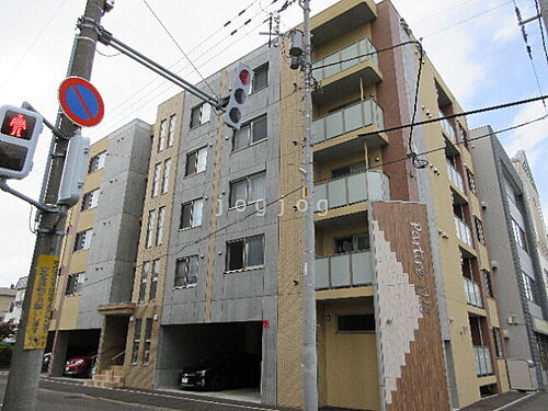 北海道札幌市北区北二十八条西５丁目 5階建 築2年10ヶ月
